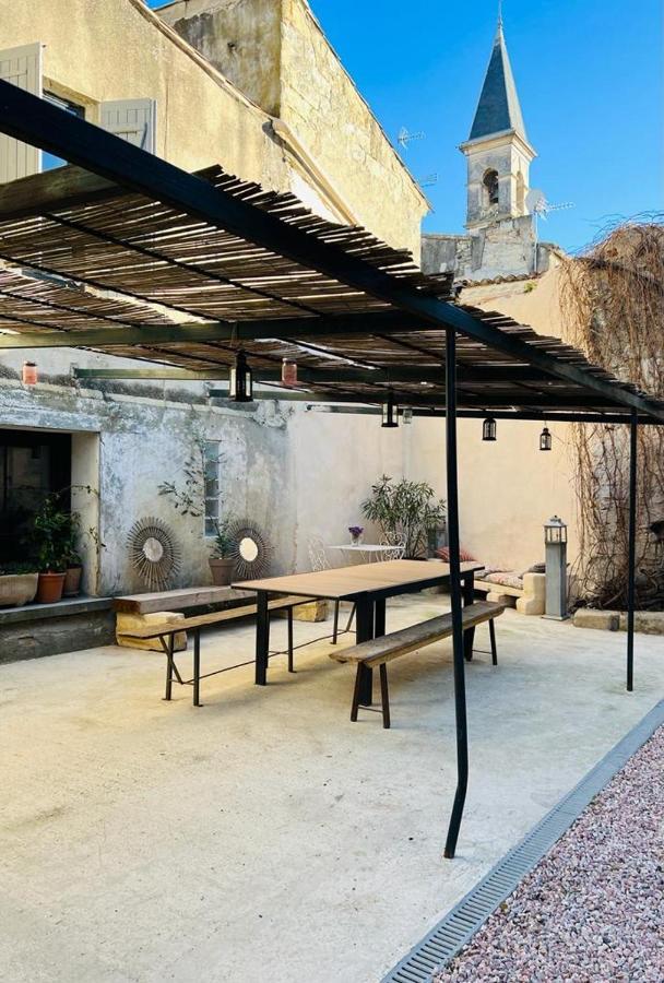 Le CailarOustaou De Betty Et Bob住宿加早餐旅馆 外观 照片